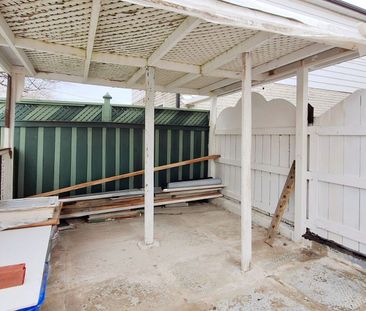 For Lease - 69 Twenty Fourth Street, Toronto, Ontario - Photo 5