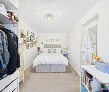 Maidenbower - Photo 4