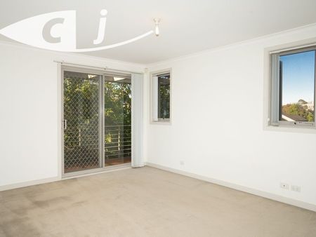 12 Roycroft Avenue, Newington NSW 2127 - House For Rent | Domain - Photo 4
