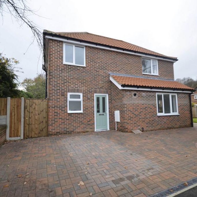2 bedroom detached house to rent - Photo 1