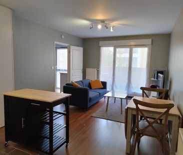 Location Appartement 2 pièces 42m² ORLEANS 45000 - Photo 2