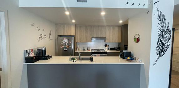 Condo lumineux à louer - Photo 2