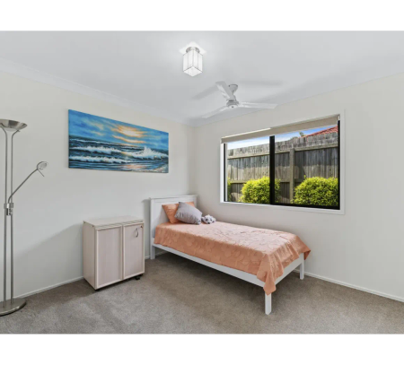 12 Sugargum Court, Molendinar, Qld 4214 - Photo 2