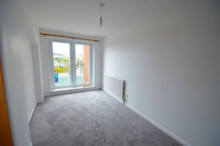 3 bed terraced house to rent in Upper Longlands, Dawlish, EX7 - Photo 3