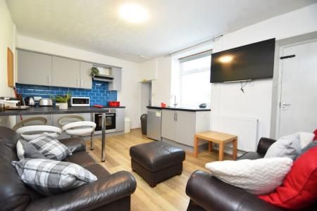 DH1 - Adolphus Place - Photo 2