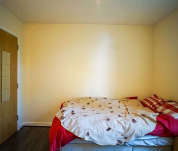 Flat 31, Croft Buildings, 2 Hawley Street, S1 2FL - Photo 4