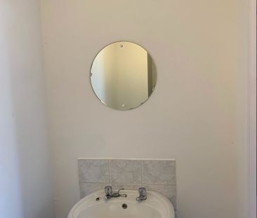 Studio Flat, St. Aubyns, BN3 - Photo 4