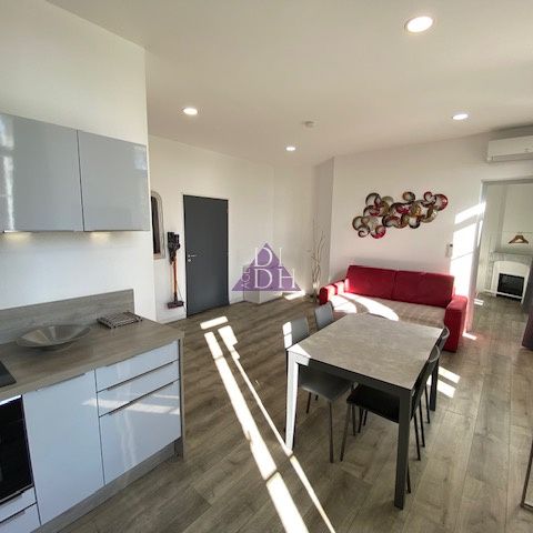 Appartement rénové et climatisé centre ville. - Photo 1