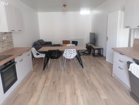 LE MANS - WASCHINGTON CHAMBRE POUR COLOCATION SALLE DE DOUCHE, CUISINE SEJOUR COMMUNS - Photo 2