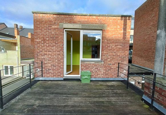 APPARTEMENT MET MOOI DAKTERRAS IN HET CENTRUM - Foto 1