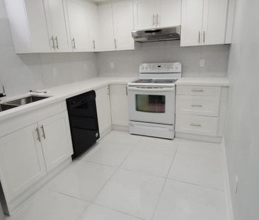 For Lease - 1668 Portland Court, Pickering, Ontario - Photo 3