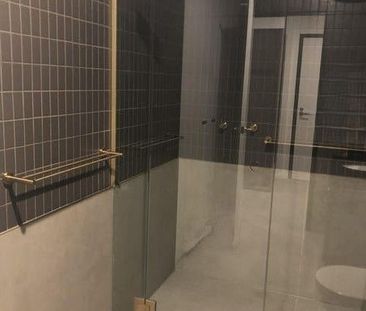 Modern 1-Bedroom Apartment in the Heart of Waterloo - Photo 2