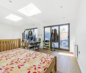 Traps Lane, New Malden, KT3 - Photo 4