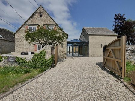 4 bedroom cottage to rent - Photo 2