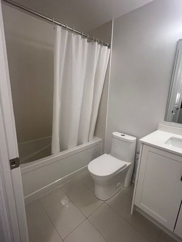 For Lease - 10 Gatineau Drive Unit# 704W, Vaughan, Ontario - Photo 4