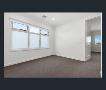 luxurious very Spacious Townhouse - Photo 6