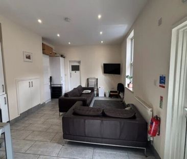 Radcliffe Road - Photo 3
