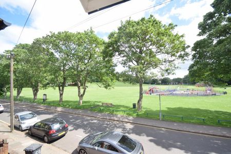 2 bedroom maisonette to rent - Photo 2