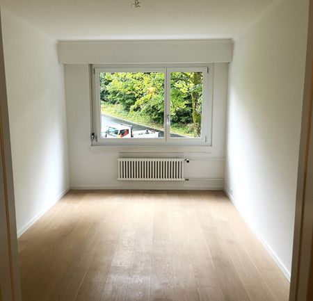 Modern 4.5 room apartment for rent on the 2nd floor - Photo 2