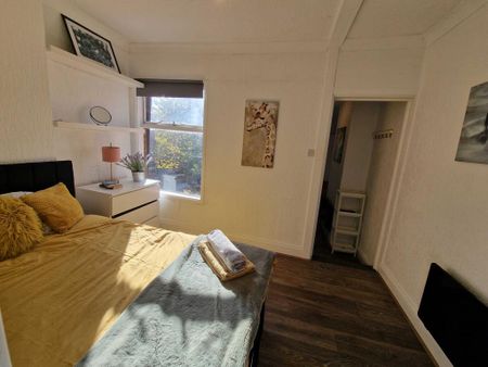 Studio to rent - Photo 4