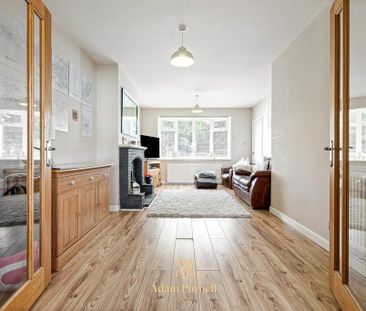 3 bedroom semi-detached house to rent - Photo 1