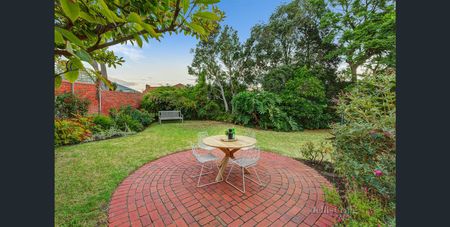 6 Orford Road, Ashburton - Photo 4