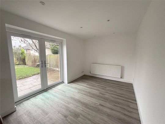 3 bedroom semi-detached house to rent - Photo 1