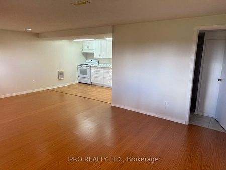 For Lease - 20 Hawthorne Road Unit# Walkout Basement, Mono, Ontario - Photo 2