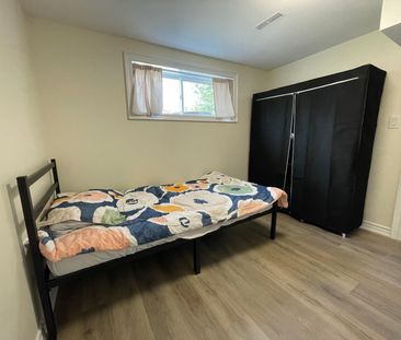 For Lease - 384 Maple Leaf Drive Unit# Bsmt, Toronto, Ontario - Photo 6