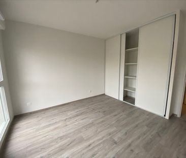 Location Appartement 3 pièces 61m² - Photo 2