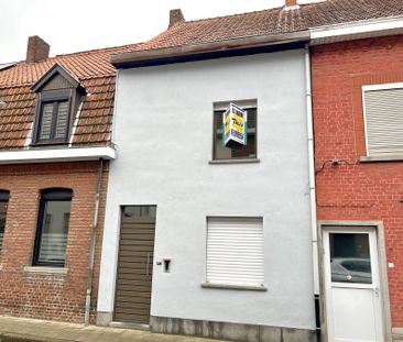 Woning met 2 slaapkamers en koer. - Foto 6