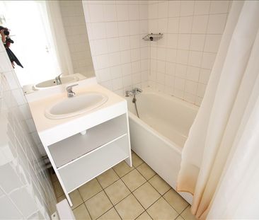 Location Appartement 2 pièces 27m² - Photo 4