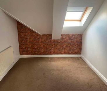 Apartment, Radnor Court, Heath End Road, Nuneaton, CV10 - Photo 6
