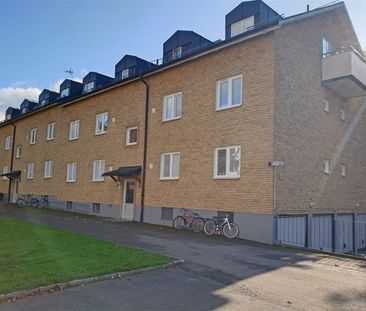 Falköping, Västra Götaland - Photo 1