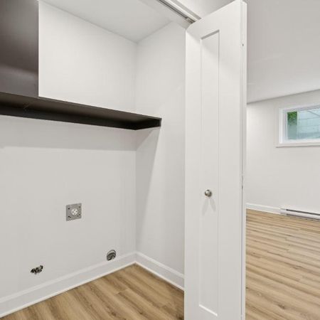 Beau 5 1/2 neufs ! TRIPLEX = Tranquilité ! Châteauguay, disponible maintenant - Photo 3