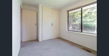 Light filled 3 Bedroom Home - Photo 5