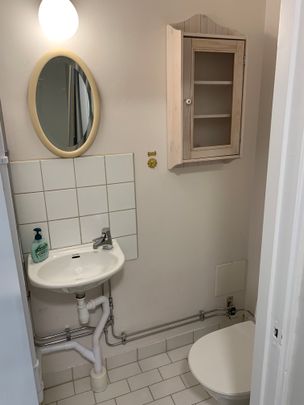 Ritorpsvägen, Solna - Photo 1