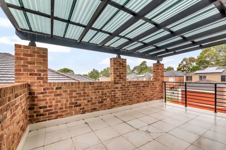5A Farnil Place, Stanhope Gardens NSW 2768 - Studio For Rent | Domain - Photo 5