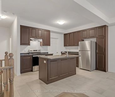 481 MANHATTAN COMMON - Photo 6