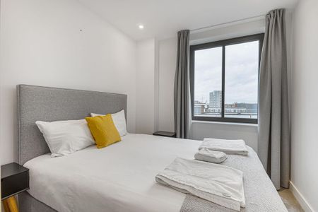 3 bedroom apartment to rent - Photo 4