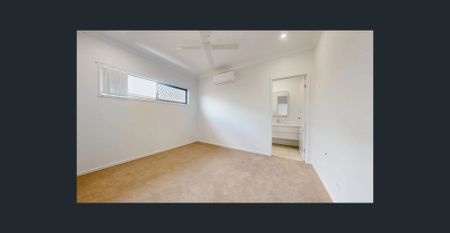Brand New 4-bedroom beautiful home in Calamvale awaits! - Photo 4