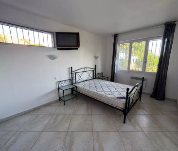 Appartement meublé 2 pièces à louer à Bastia - - Photo 4