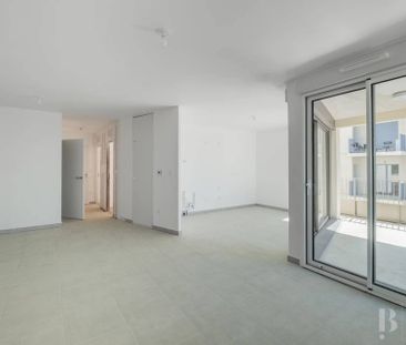 Rental Apartment Bordeaux Saint-Jean - Photo 2