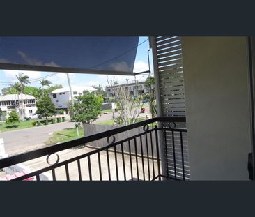 1/163 Eyre St., North Ward, Qld 4810 - Photo 3