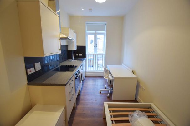 Studio to rent - Photo 1