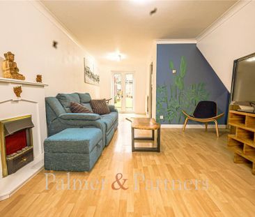 2 bedroom terraced house to rent - Photo 4