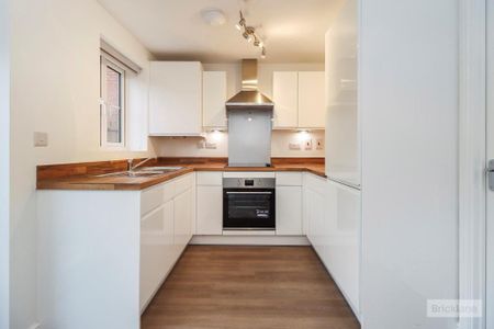 2 bedroom end of terrace house to rent - Photo 3