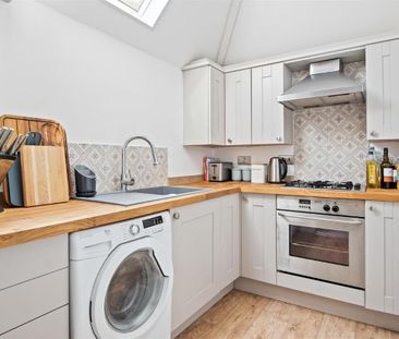 West Overcliff Drive, Bournemouth, BH4 - Photo 5