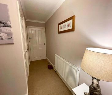 2 bedroom apartment to rent - Photo 3