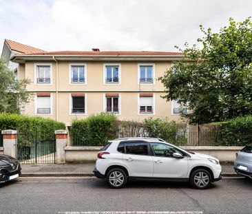 Location Appartement 3 pièces 59m² LE PLESSIS TREVISE 94420 - Photo 5